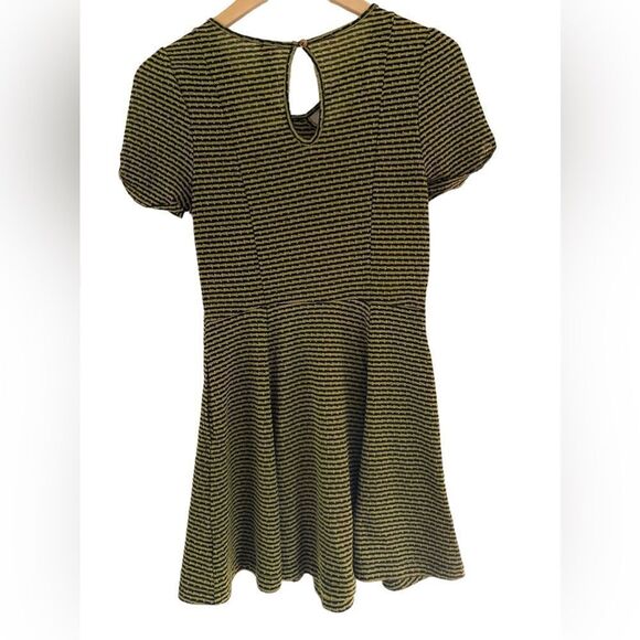 FP Beach knit dress black yellow stripes keyhole skater fit flare size small - Picture 2 of 7